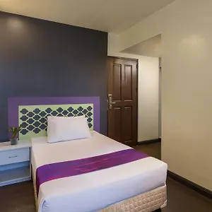 Hotel V, Manille