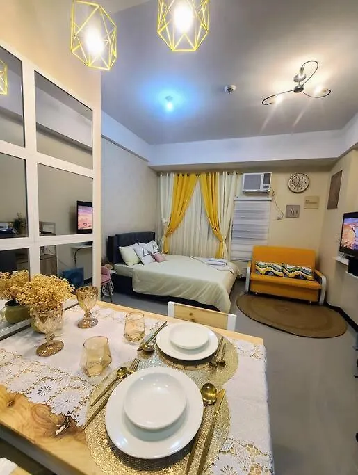 House Of B&Y At 101 Newport Across Naia T3 Apartman Manila