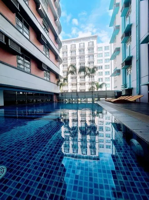 House Of B&Y At 101 Newport Across Naia T3 Apartman Manila Fülöp-szigetek